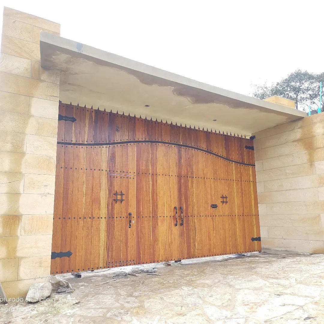 puerta finca madera en villavicencio, valledupar, bucaramanga, medellin, cartagena, barranquilla, cucuta, santamarta